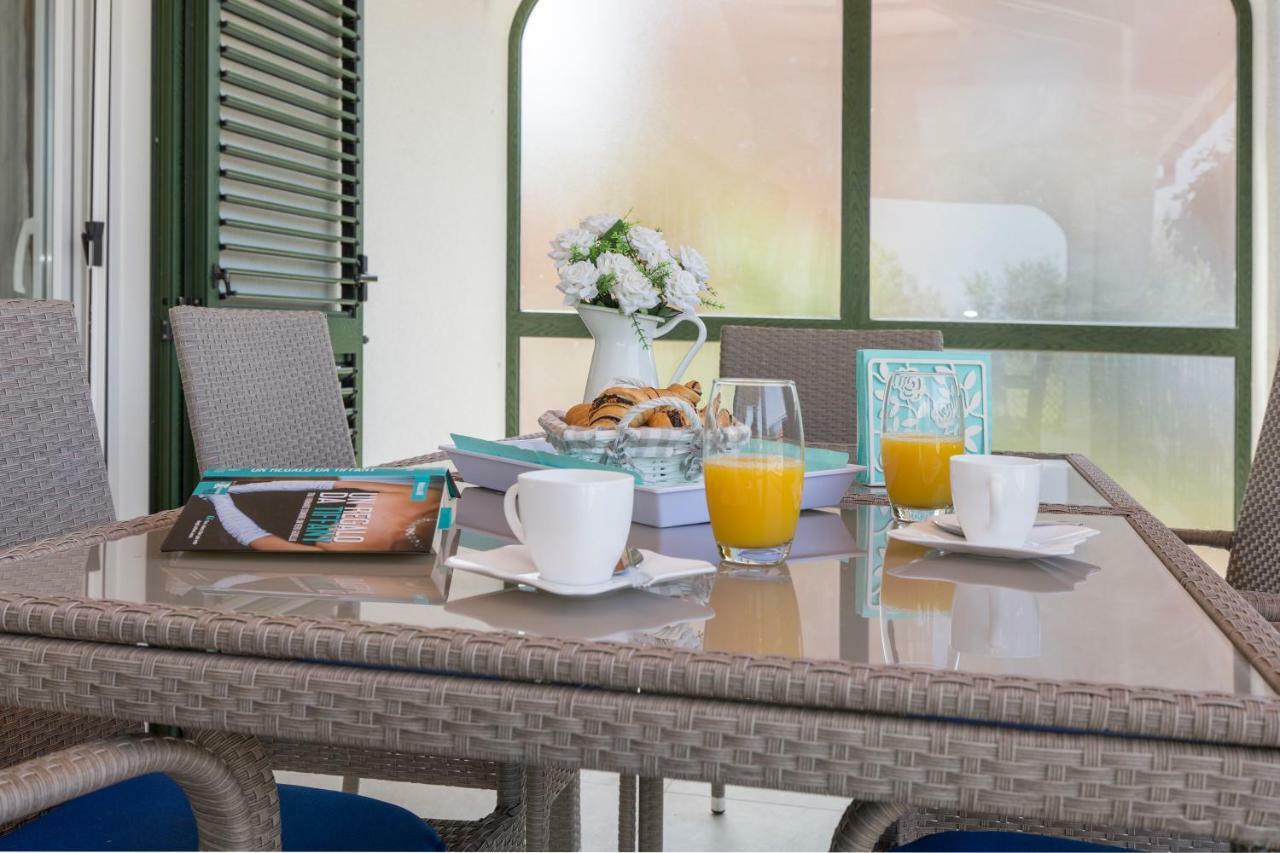 Villa Amaryllis ลาบิน ภายนอก รูปภาพ